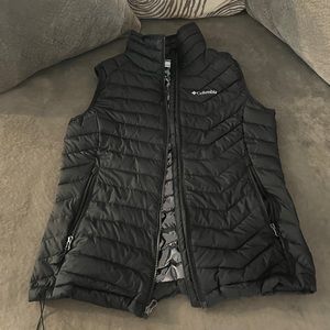 Womens Columbia Vest Size Large